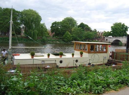 River Thames Visitor Centre